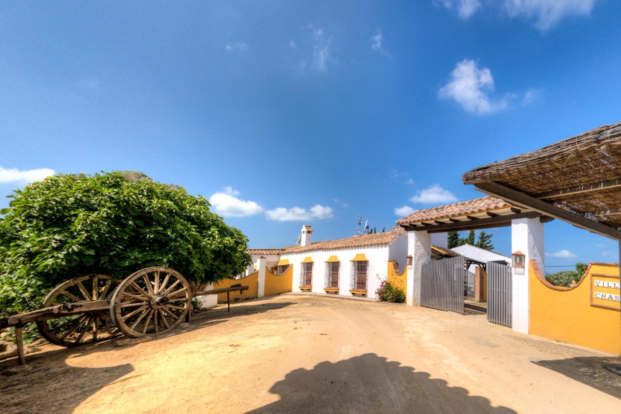 Hacienda Los Majadales コニル・デ・ラ・フロンテラ エクステリア 写真